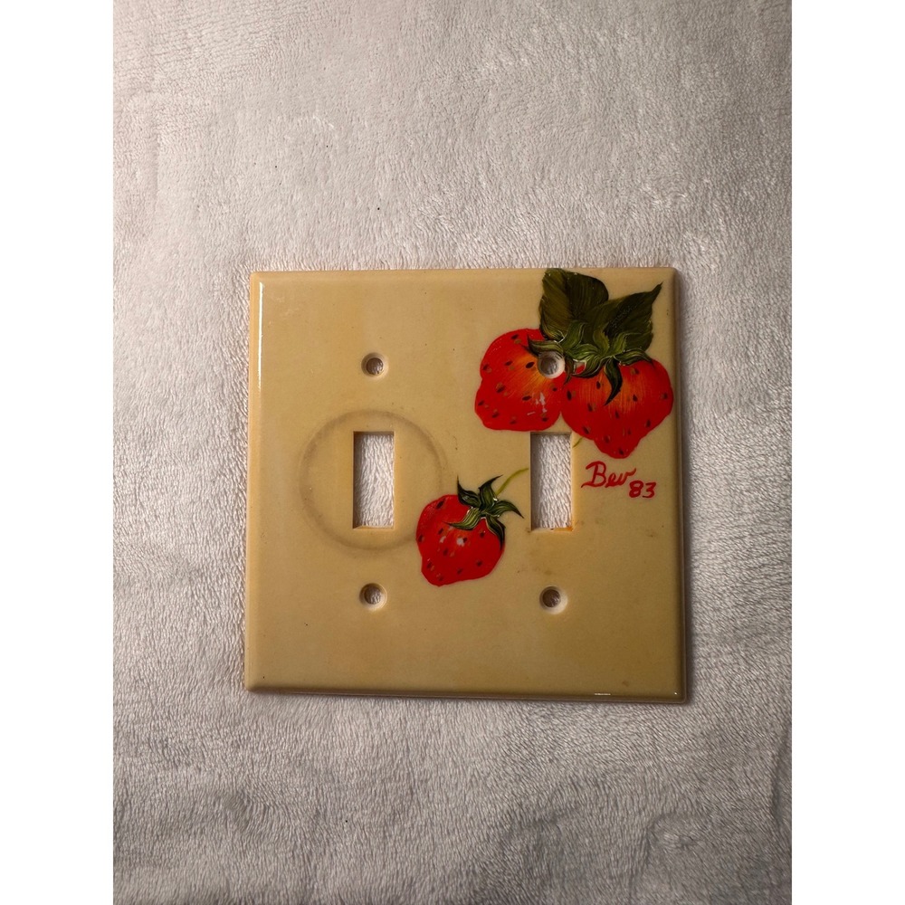 Vintage 1983 Hand Painted Strawberry Double Toggle Light Switch Cover Bev 83